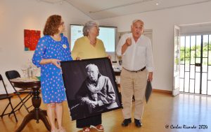 PRESIDENTE DA ACA DE OEIRAS COM A PRESIDENTE DA ACA E PRESIDENTE DO JORNAL "A VOZ DE PAÇO DE ARCOS"